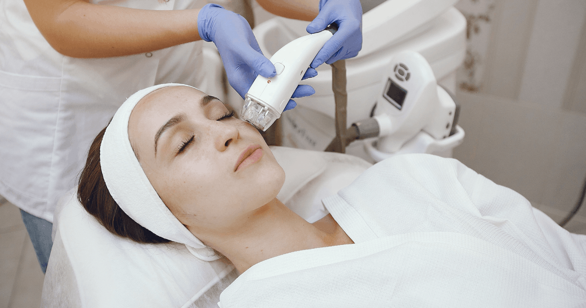 woman getting hifu treatment